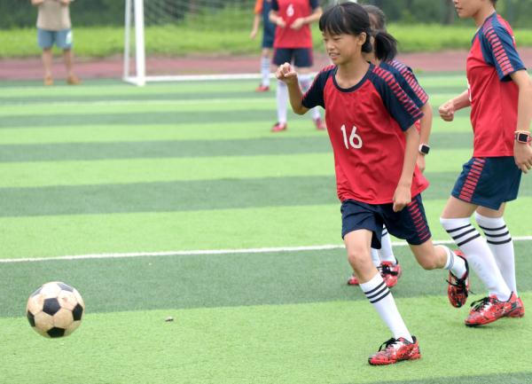 追光丨最纯真的童年 最纯粹的热爱