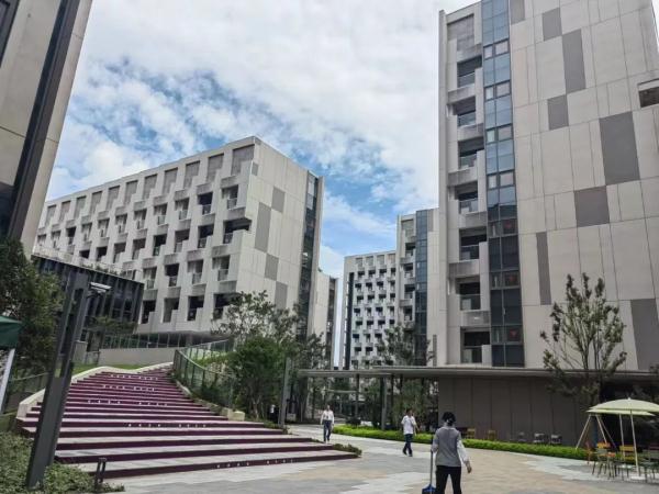首批500名本科生入驻！南京大学苏州校区正式启用