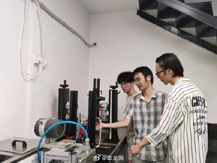 重庆高校自主研发仿生微通道复合材料