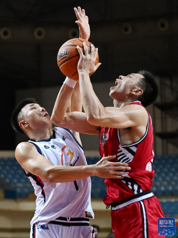 篮球丨全国男子篮球联赛:安徽文一胜合肥狂风 篮球丨全国男子篮球联赛:安徽文一胜合肥狂风