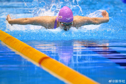 福冈世锦赛：中国游泳队首日破三项亚洲纪录