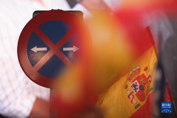 西班牙大选初步结果显示人民党成为议会第一大党 西班牙大选初步结果显示人民党成为议会第一大党