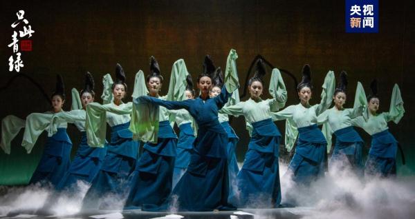 以舞为“媒” 国内外28台优秀剧（节）目60场精彩演出亮相新疆乌鲁木齐