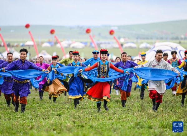 内蒙古旅游那达慕大会开幕