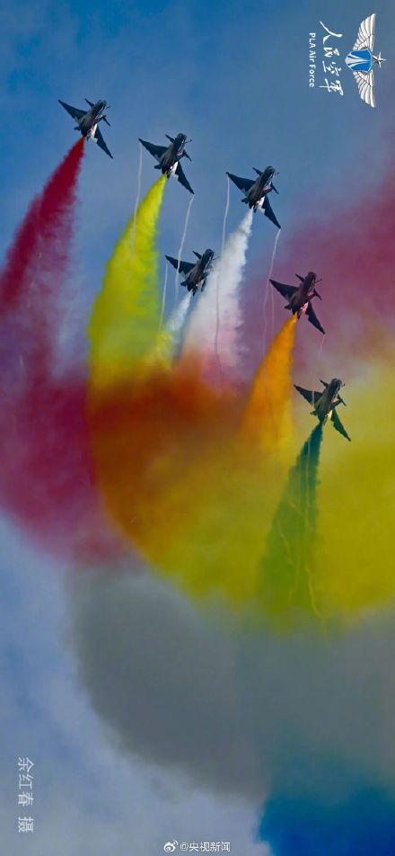 高清大图来了！中国战机翱翔天空震撼大片