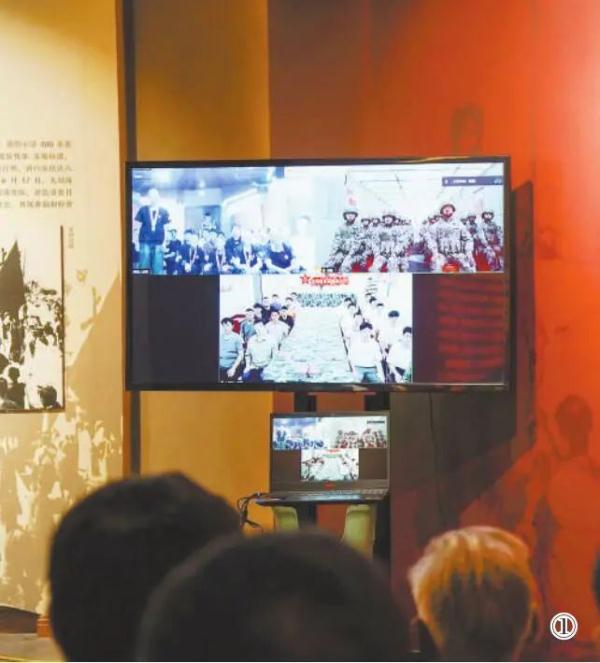 “英雄就在我们身边”