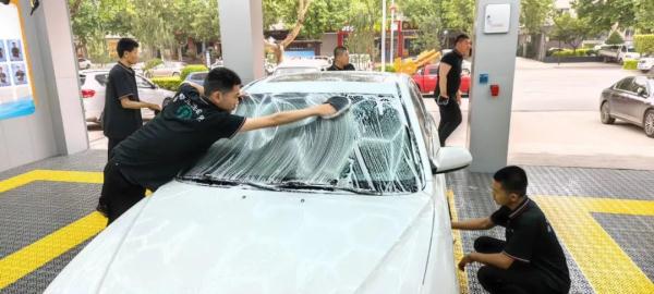 让“喜憨儿”们融入社会有尊严地生活