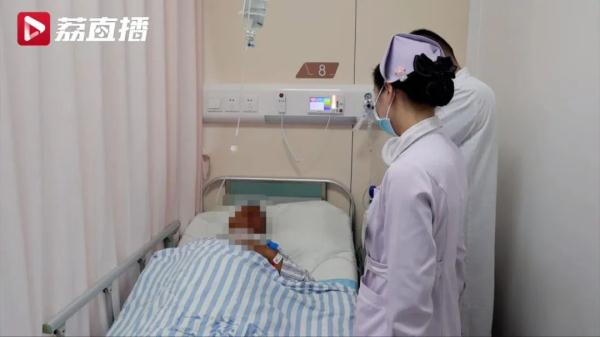 男子狂吃小龙虾，半夜无法呼吸险丧命！
