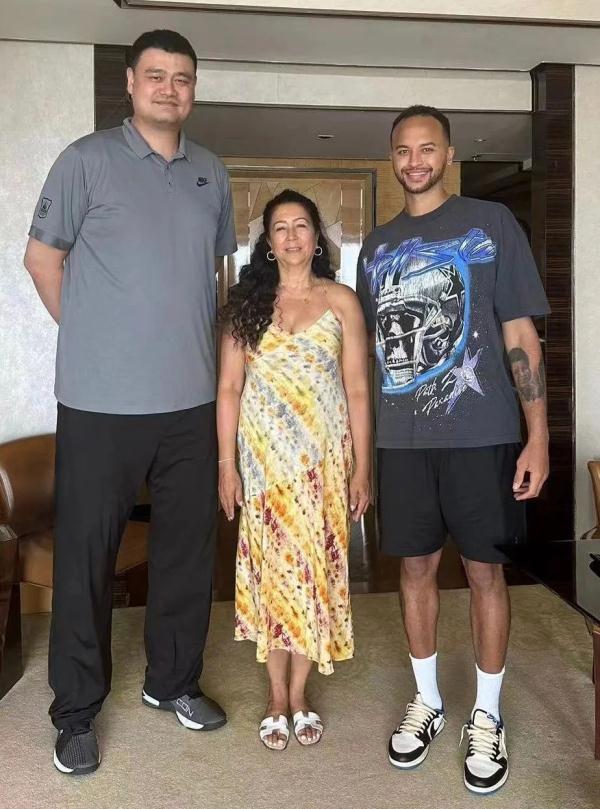 NBA球星李凯尔加入中国国籍！有八分之一中国血统
