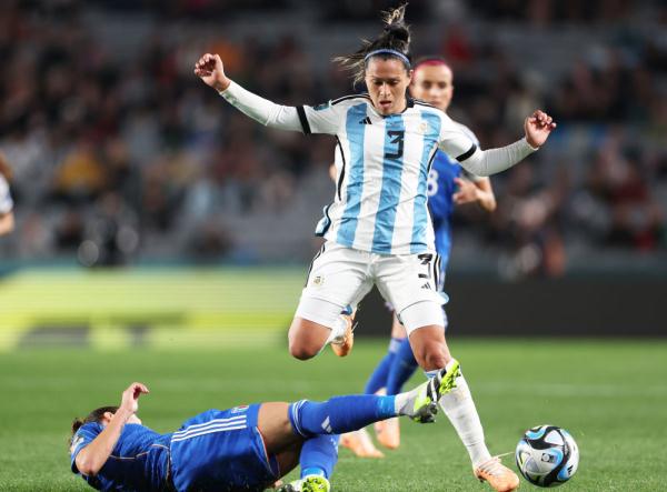 女足世界杯｜科雷亚：无论晴雨，不止不息