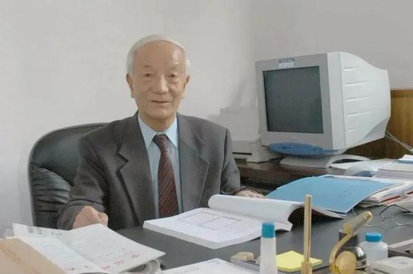 王希季院士,102岁生日快乐! 王希季院士,102岁生日快乐!