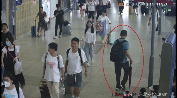 343万裸钻变百元锆石，38万劳力士快递剩空盒？网友：匪夷所思！