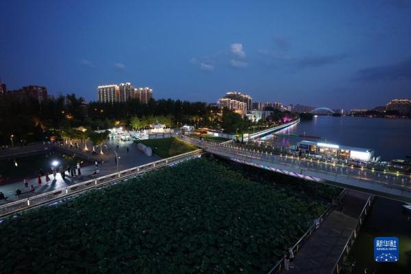 汾河夜色美