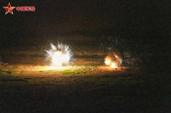 密林深处：第75集团军某旅跨昼夜进攻战斗演练掠影