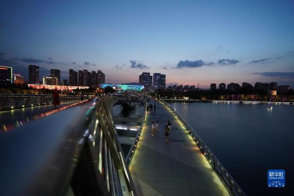 汾河夜色美