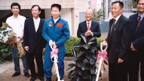 培才思报国！香港这所学校，几十年来初心不改