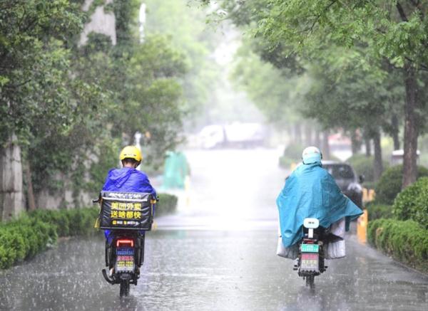 山东发重要预报！济南等10市强对流天气+明显雷电！下班早回家！