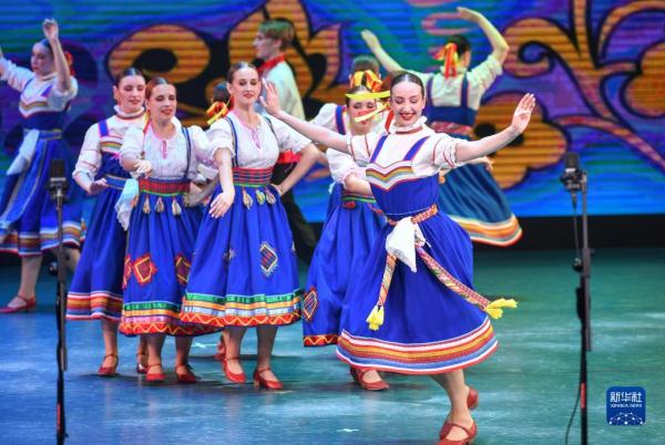 舞蹈演员索菲娅：“真是一次难忘的新疆之旅！”