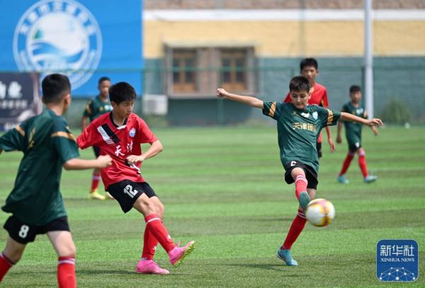 足球“小巴郎”进津交流 足球“小巴郎”进津交流