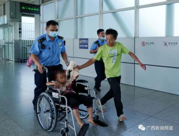 惊心动魄!100分钟,他们为“断掌”男孩打通救治绿色通道 惊心动魄!100分钟,他们为“断掌”男孩打通救治绿色通道