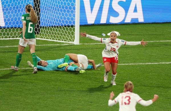 女足世界杯丨综合消息:加拿大险胜爱尔兰 西班牙、日本提前出线 女足世界杯丨综合消息:加拿大险胜爱尔兰 西班牙、日本提前出线
