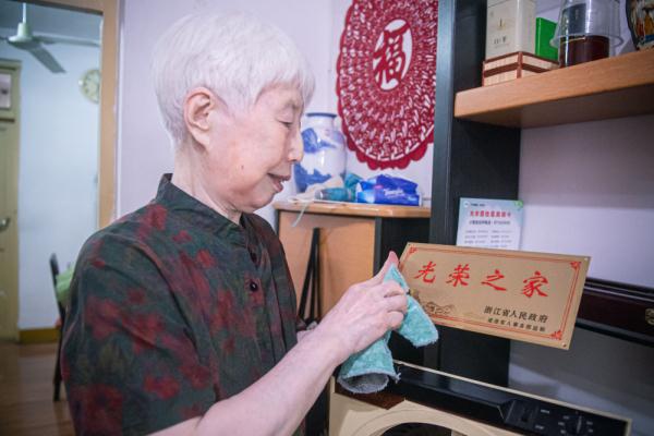 曾在抗美援朝战场救死扶伤的志愿军老战士戴秉懿 曾在抗美援朝战场救死扶伤的志愿军老战士戴秉懿