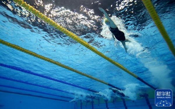 游泳世锦赛｜女子4x200米自由泳接力：澳大利亚队破世界纪录夺冠 中国队获季军