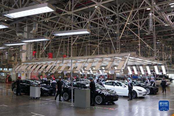 新华全媒+·新时代中国调研行·长江篇丨长江经济带：打造新能源汽车产业集群