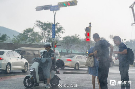 台风杜苏芮开始影响山东 山东已有1035乡镇出现降水 台风杜苏芮开始影响山东 山东已有1035乡镇出现降水