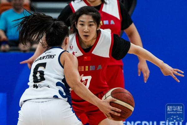 成都大运会 | 篮球：中国女队取得“开门红”