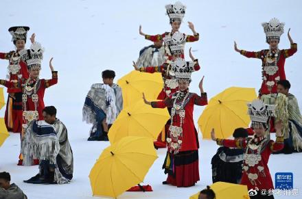 第31届世界大学生夏季运动会开幕式前的暖场表演 第31届世界大学生夏季运动会开幕式前的暖场表演