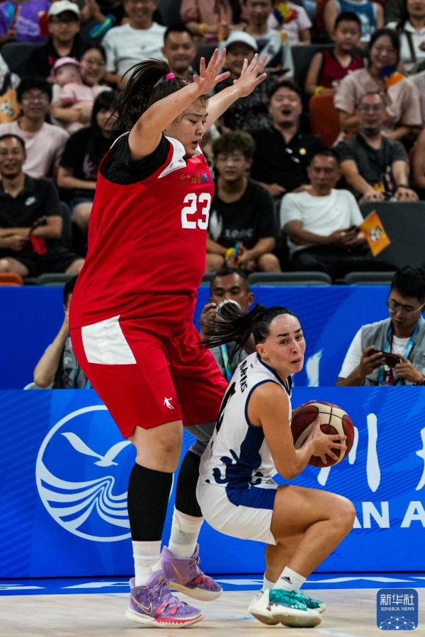 成都大运会 | 篮球：中国女队取得“开门红”