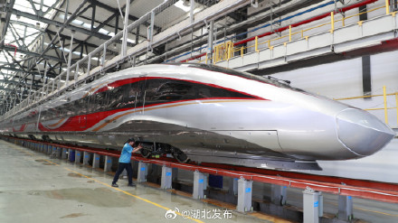 时速350公里!这组复兴号8月上线 时速350公里!这组复兴号8月上线