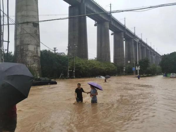 刚刚，中国气象局启动暴雨一级应急响应！京津冀等地需警惕极端强降雨！