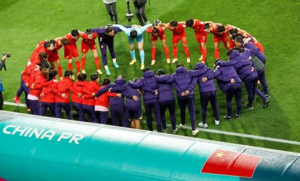 中国女足，赢了！
