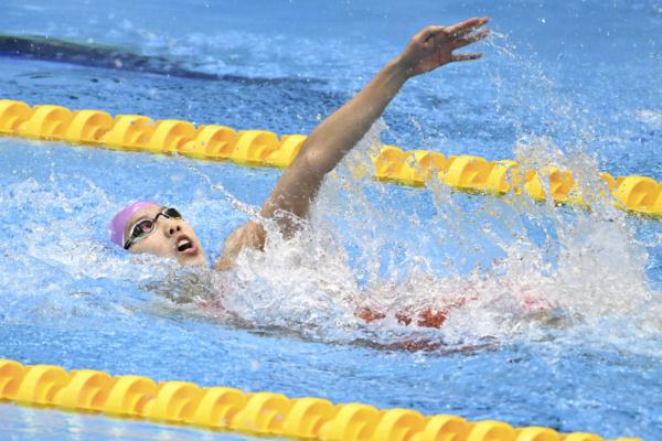 福冈游泳世锦赛覃海洋破世界纪录夺金 成就蛙泳“三冠王”