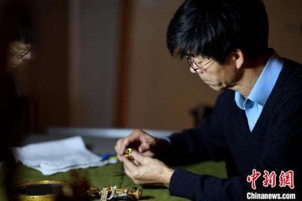 故宫博物院古钟表修复师王津：传承，在日新月异的时代里细水长流