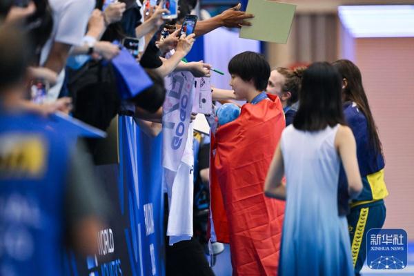 游泳世锦赛 | 女子200米仰泳彭旭玮摘铜 游泳世锦赛 | 女子200米仰泳彭旭玮摘铜