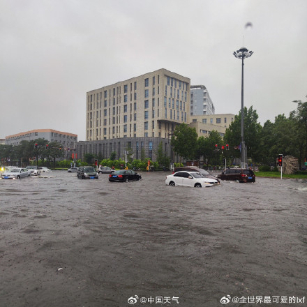 保定强降雨还在持续 局地降雨量已破极值