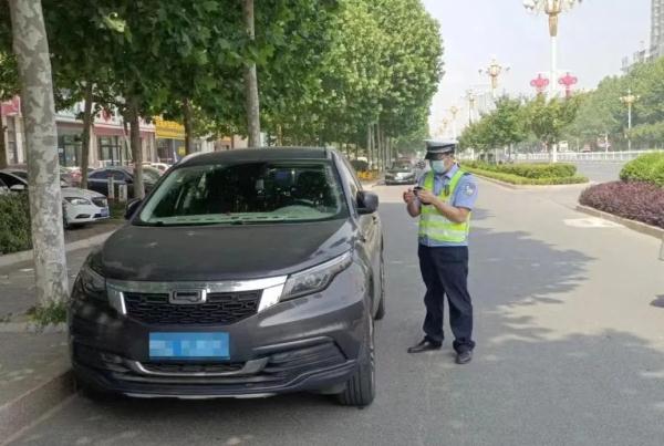 违停治理不停歇,疏堵保畅不松懈 违停治理不停歇,疏堵保畅不松懈