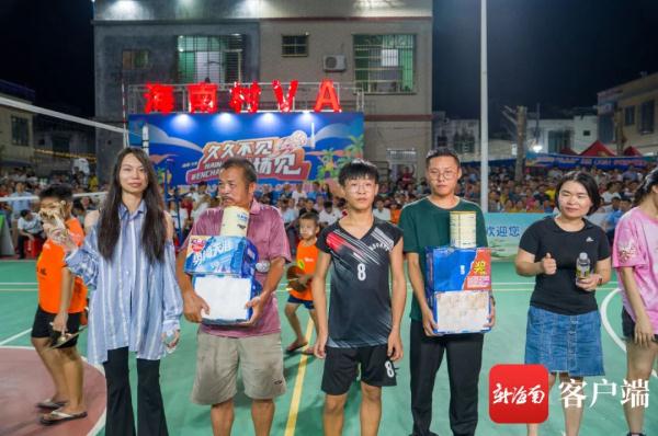 海南村排“名场面”：大型吃鸡比赛现场！