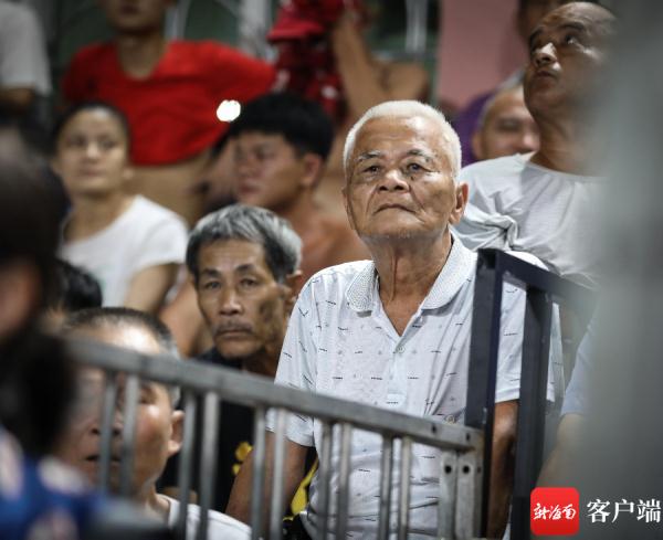 海南村排“名场面”：大型吃鸡比赛现场！