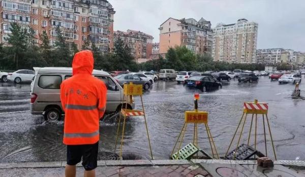 非必要不出行!哈尔滨发布紧急通知!这些路段积水较深须绕行 非必要不出行!哈尔滨发布紧急通知!这些路段积水较深须绕行