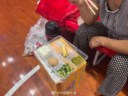 探访北京房山区良乡体育馆安置点