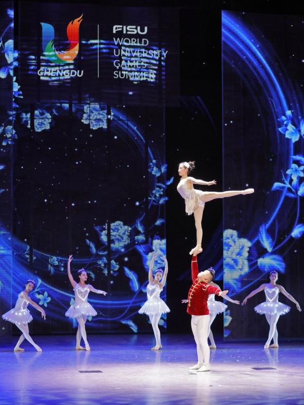 大运村的“奇幻之夜”