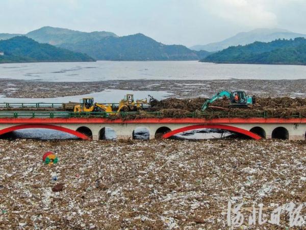河北应急预案响应提升!直击涿州救援最新进展→ 河北应急预案响应提升!直击涿州救援最新进展→