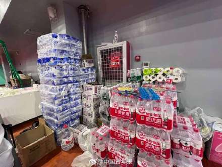 探访北京房山区良乡体育馆安置点