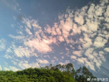 重庆璧山现粉色云朵 云朵为什么是粉色的? 重庆璧山现粉色云朵 云朵为什么是粉色的?