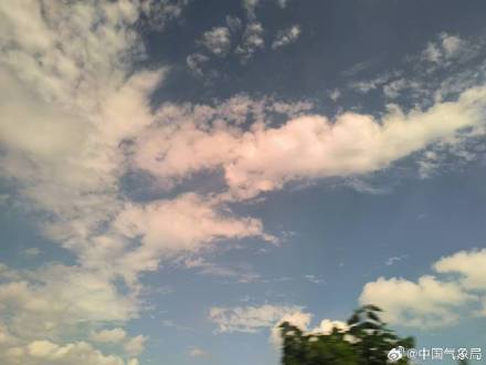重庆璧山现粉色云朵 云朵为什么是粉色的? 重庆璧山现粉色云朵 云朵为什么是粉色的?