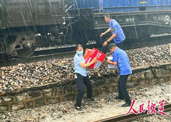 赵阳：看到大家平平安安的，值得！